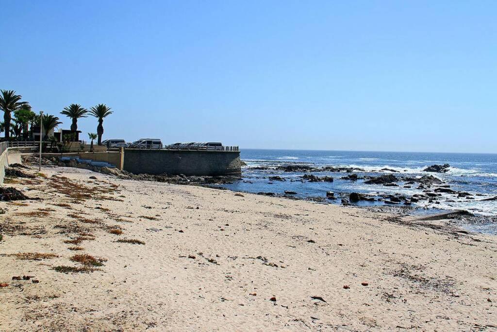 Blue Waters Studio With Sea Views From Balcony Apartamento Ciudad del Cabo Exterior foto